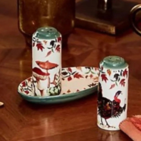 NWT Anthropologie Inslee Farris  Salt  Pepper Shaker Set Thanksgiving - Picture 2 of 2